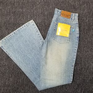 Delia's Bell bottom jeand NWT Size 5/6